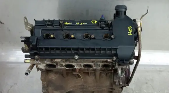 Mitsubishi Colt Engine MN195894