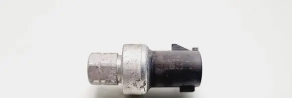 Dodge RAM 1500 DR Air conditioning (A/C) pressure sensor 2CP55