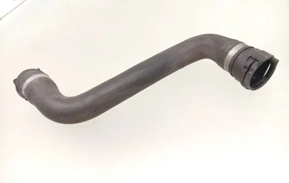 BMW 5 E60 E61 Engine coolant pipe/hose 7799748