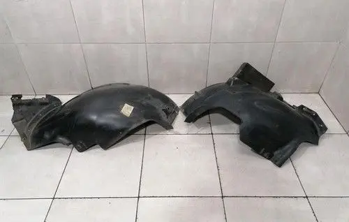 Mercedes-Benz ML W164 Front wheel arch liner splash guards A1648802805