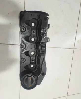 Volkswagen PASSAT B7 Rocker cam cover 03L103483H