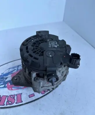 Toyota Yaris Generator/alternator 270600N011