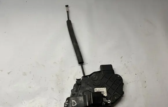 Jaguar XF X250 Rear door lock 7H5A26412AC