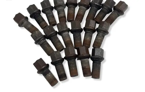 Volkswagen Caddy Nuts/bolts 