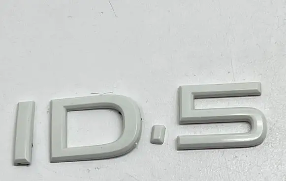 Volkswagen ID.5 Manufacturers badge/model letters 