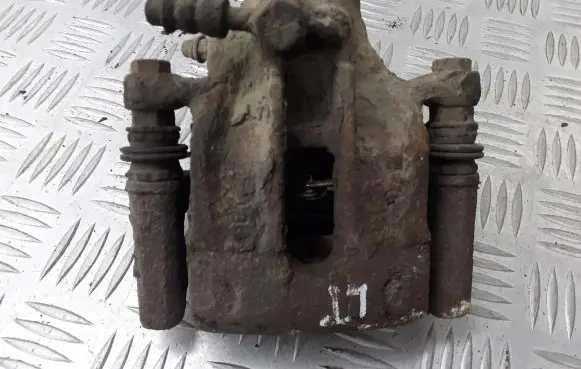 Mitsubishi Space Star Rear brake caliper