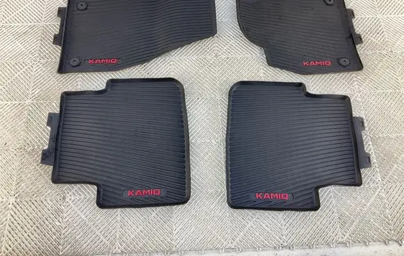Skoda Kamiq Car floor mat set 655862435C 655862436C 654862452C
