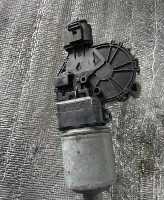 Ford Mondeo MK IV Wiper motor 0390241634