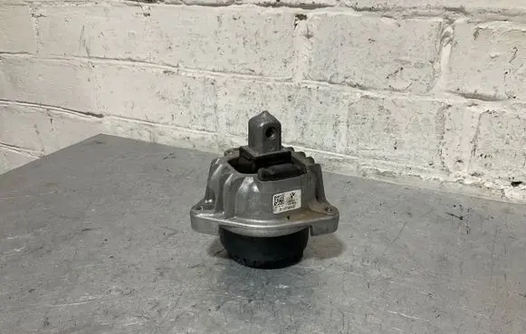 BMW 7 F01 F02 F03 F04 Engine mount bracket 6775906 68623513