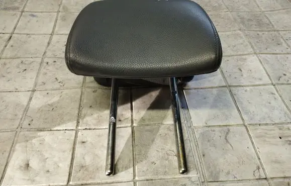 Saab 9-3 Ver2 Front seat headrest 