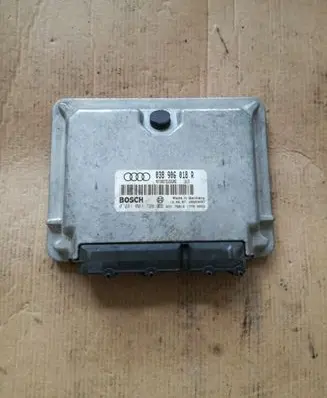 Audi A4 S4 B5 8D Engine control unit/module 038906018R 0281001726
