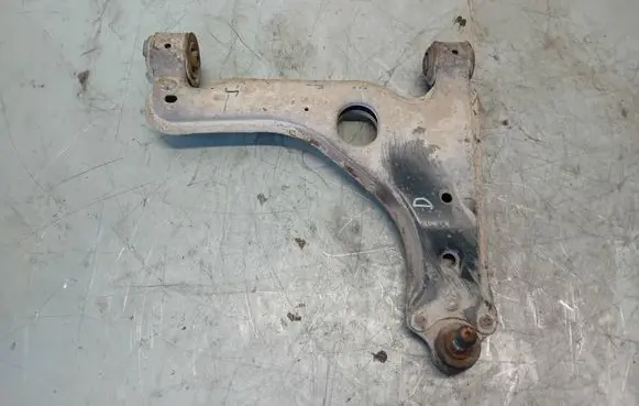 Opel Astra H Front lower control arm/wishbone