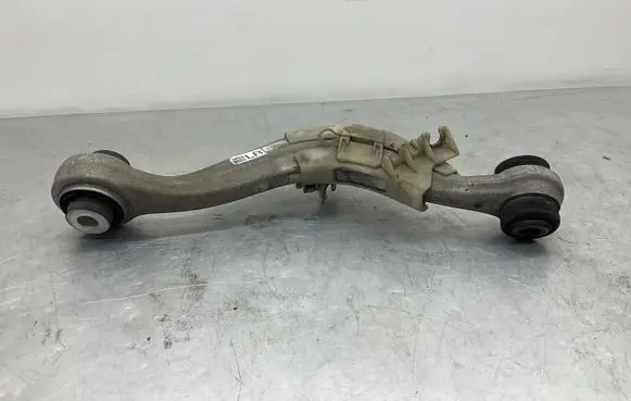 BMW 5 G30 G31 Rear control arm 6870536 BMW3332