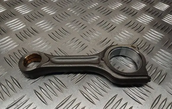 Volvo C30 Connecting rod/conrod 619