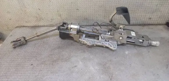 Volkswagen PASSAT B7 Steering wheel axle 3C0905861J 3C1419501S