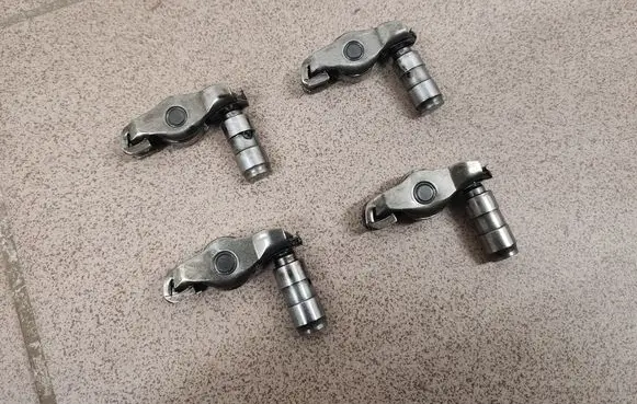 Mercedes-Benz A W169 Valve rocker arm 