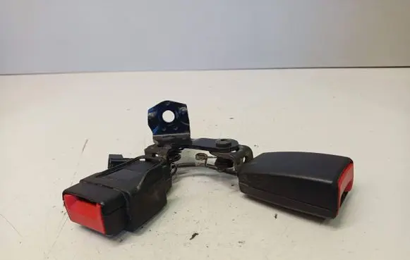 Audi Q3 8U Rear seatbelt buckle 4G0857739A