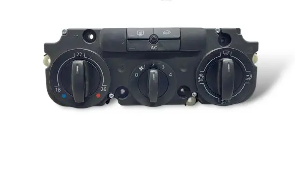 Volkswagen Tiguan Climate control unit 1K0820047HM 5HB00935260 1K0820047