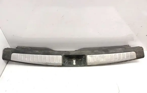 Toyota Avensis T250 Trunk/boot sill cover protection 5838705090