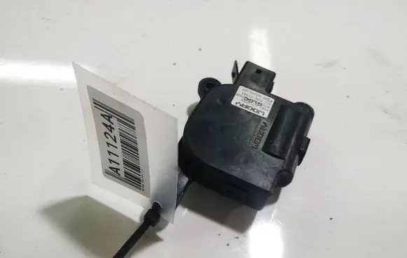 Hyundai i30 Air flap motor/actuator D266DY9AA