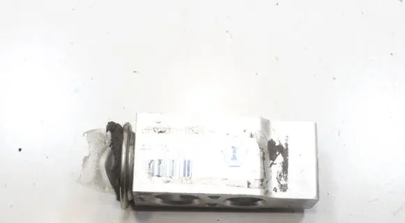 Lexus RX 450H Air conditioning (A/C) expansion valve 4475003120