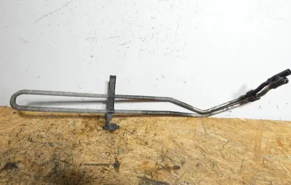 Audi A4 S4 B7 8E 8H Power steering radiator 8E0422885AN