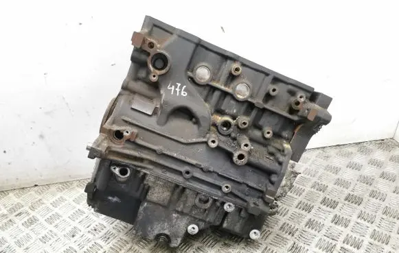 Opel Zafira C Engine block 