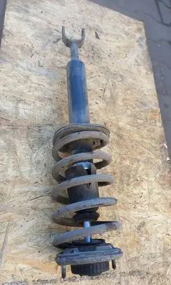 Volkswagen PASSAT B5.5 Front shock absorber/damper