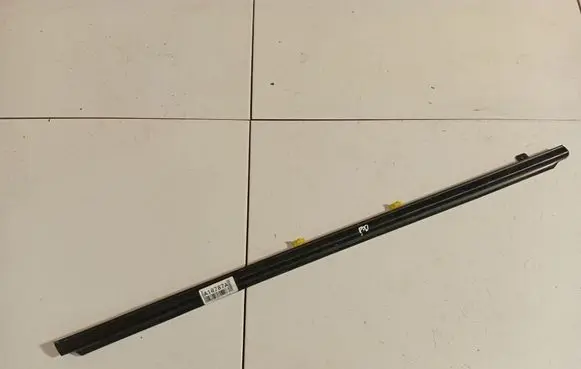 Subaru Forester SG Front door glass trim molding 