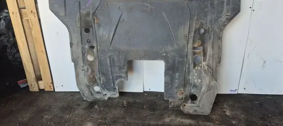 Opel Insignia A Engine splash shield/under tray 13239596