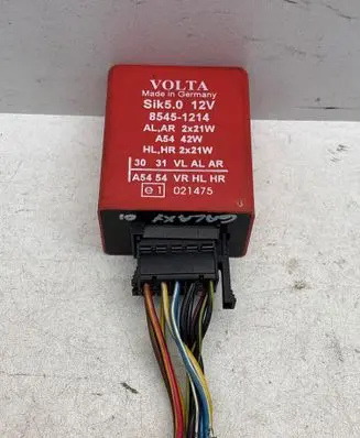 Ford Mondeo Mk III Tow bar relay 85451214 021475