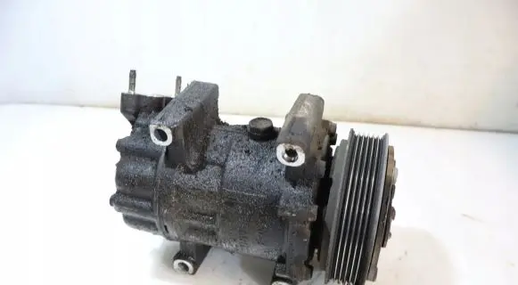 Peugeot 206 Air conditioning (A/C) compressor (pump)