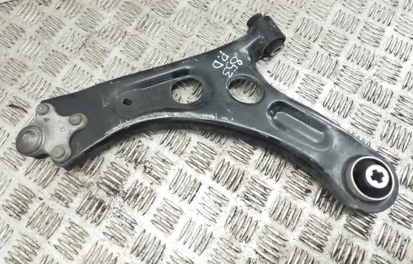 Peugeot 208 Front lower control arm/wishbone