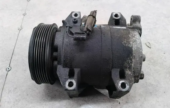 Volvo V70 Air conditioning (A/C) compressor (pump) 87085818684287