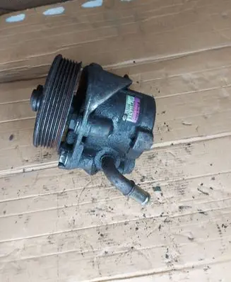 Renault Espace III Power steering pump 7700875710B