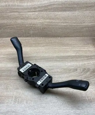 Seat Toledo I (1L) Wiper turn signal indicator stalk/switch 8L0953513G
