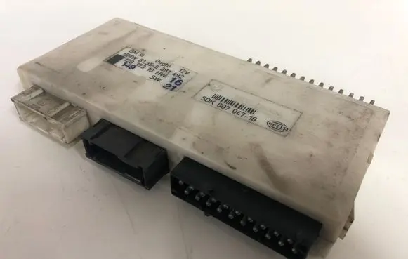 BMW 5 E39 Comfort/convenience module 61358381492 8381492