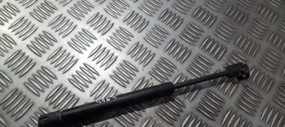 Audi A4 S4 B5 8D Tailgate/trunk strut/damper 8d5827552f