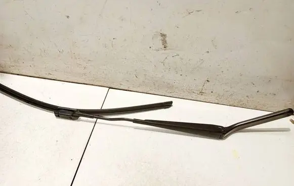 BMW X6 E71 Front wiper blade arm 29456901371