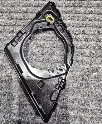 Audi Q7 4M Side speaker frame 4M0035428