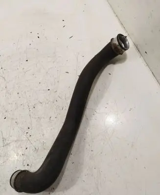 Mercedes-Benz C W204 Engine coolant pipe/hose a2045012582