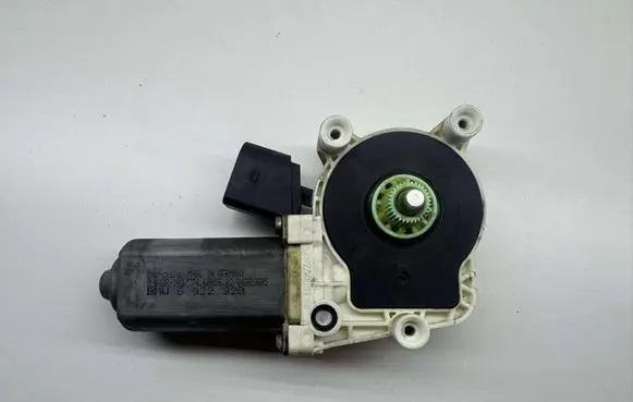 BMW 5 E60 E61 Rear door window regulator with motor 6922320 06083605 994438102