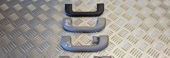 Opel Zafira B A set of handles for the ceiling 317382836 13116582