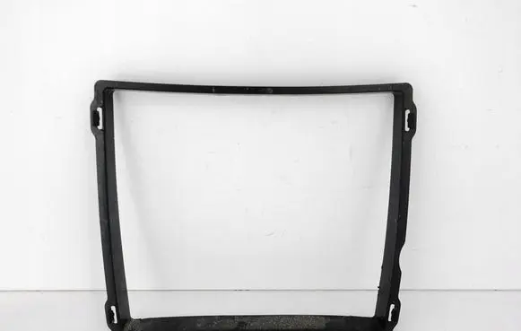 Audi A7 S7 4G Radiator mount bracket 4G0121699