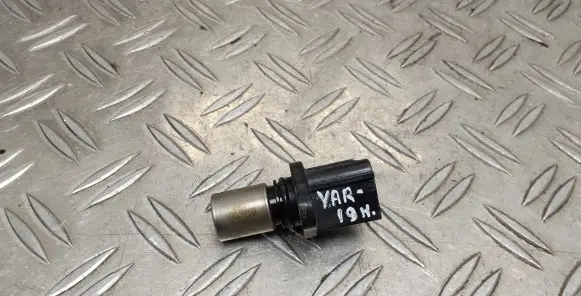 Toyota Yaris Camshaft position sensor 9091905024
