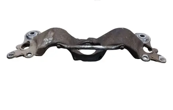 Audi A4 S4 B7 8E 8H Gearbox mounting bracket 8E0399263AB
