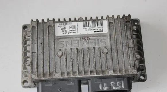 Citroen Xsara Picasso Gearbox control unit/module S118047553A 9658516880