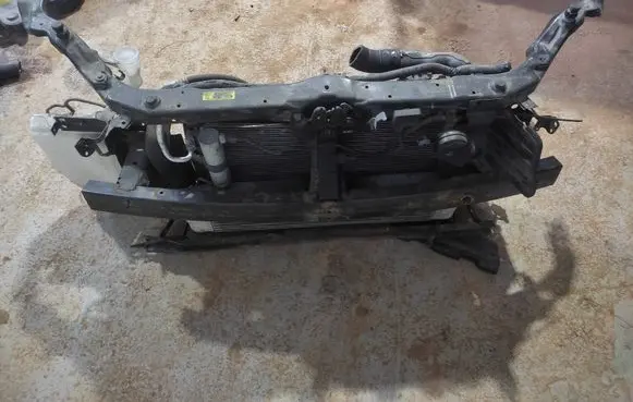 Nissan Qashqai Radiator set 6736101E 14461JD50B 92133JD50B