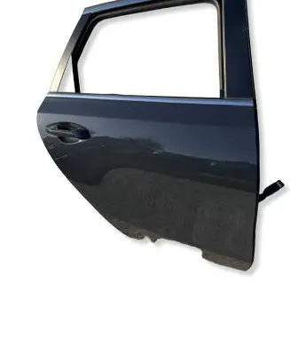 KIA Ceed Rear door 