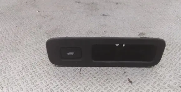 Honda Accord Tailgate opening switch 